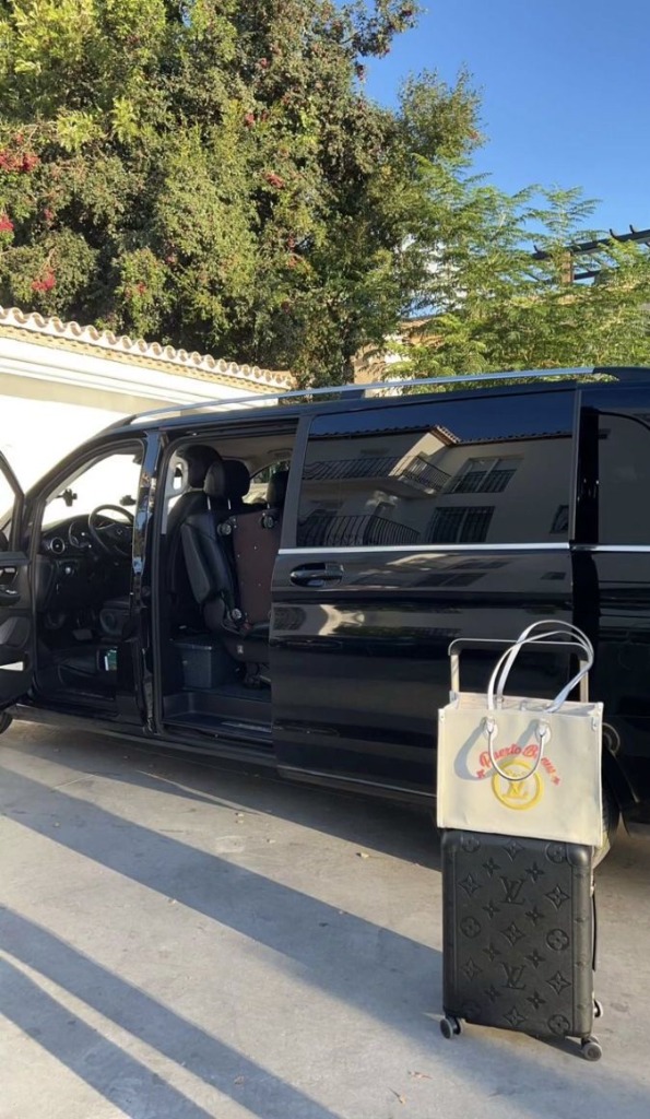 Mercedes V-Class Luggage Space