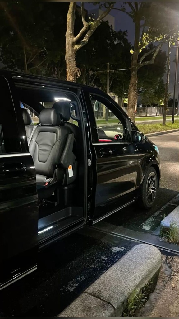 Mercedes V-Class Night Ambience